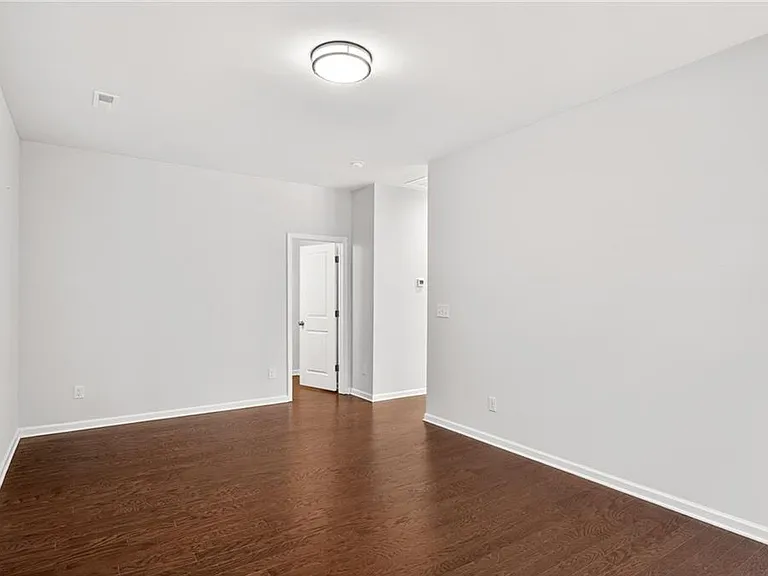 5377 Fountain Head Ln — Photo 18
