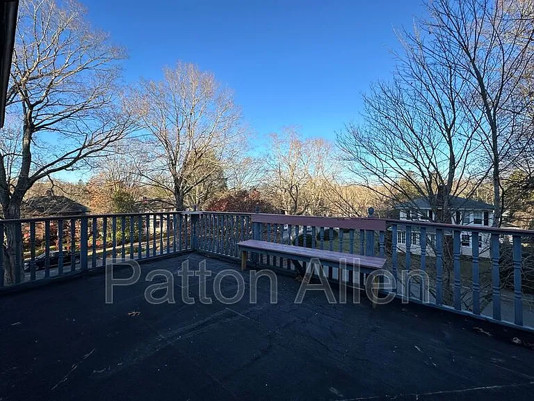 105 Edwin Pl #4 — Photo 14