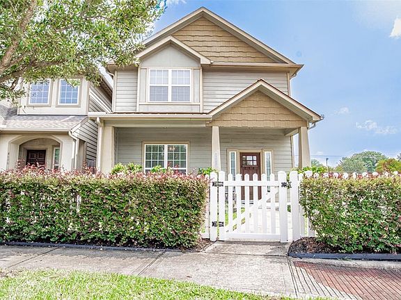 4th image of 4602 Oak Laurel Ln