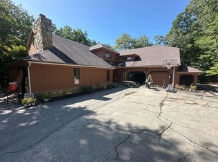 18 Carriage Ln, Salem, NH 03079