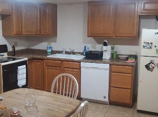 1425 E Cherry St, Vermillion, SD 57069