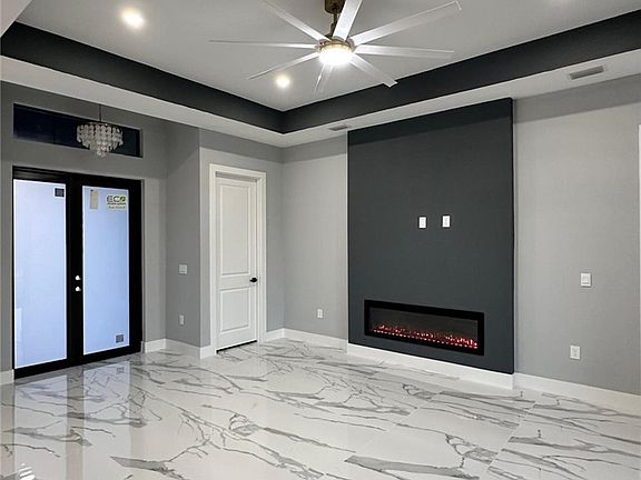 2nd image of 1063 Plantation Rd