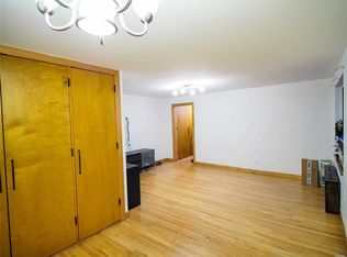 52-54 65th Pl APT 2K, Maspeth, NY 11378