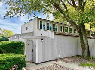 6809 N Frostwood Pkwy UNIT 7, Peoria, IL 61615