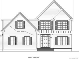 7 Legacy Ln, Shelton, CT 06484