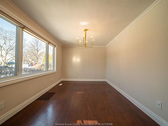 4th image of 1748 Kildare Rd