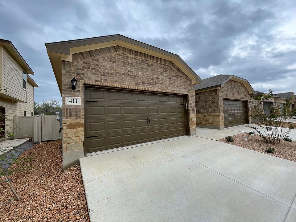 1st image of 411-413 Emma Dr
