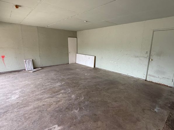 749 W Robin, Visalia, CA 93291
