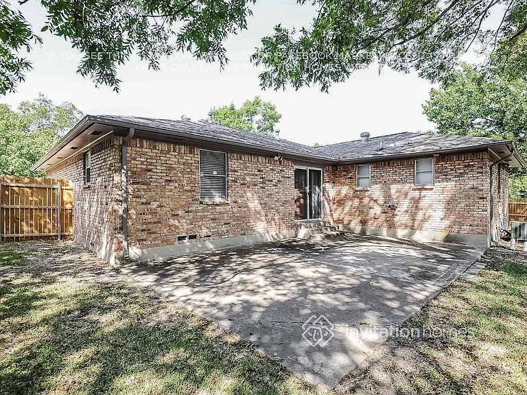 8514 Sweetwater Dr — Photo 19