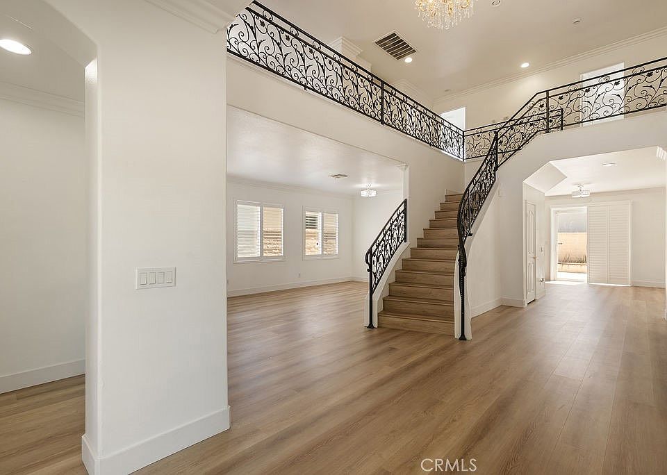5840 Redhaven St, Corona, CA 92880 | MLS #WS26087559 | Zillow