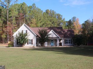 416 Robison Rd, Moreland, GA 30259