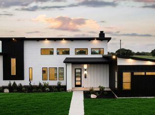 5976 Rain Meadow Dr, College Station, TX 77845