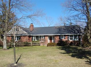 65 Clairhaven Dr, Hudson, OH 44236