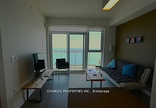 20 Richardson St N #2904 — Photo 5