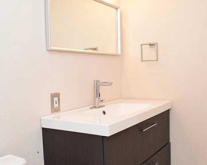 5601 Woodrow Ave #102 — Photo 11