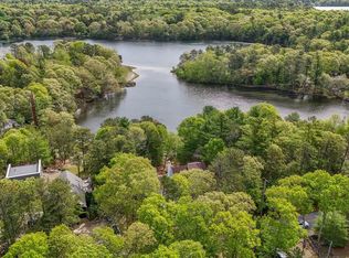 81 Sam Turner Rd, East Falmouth, MA 02536