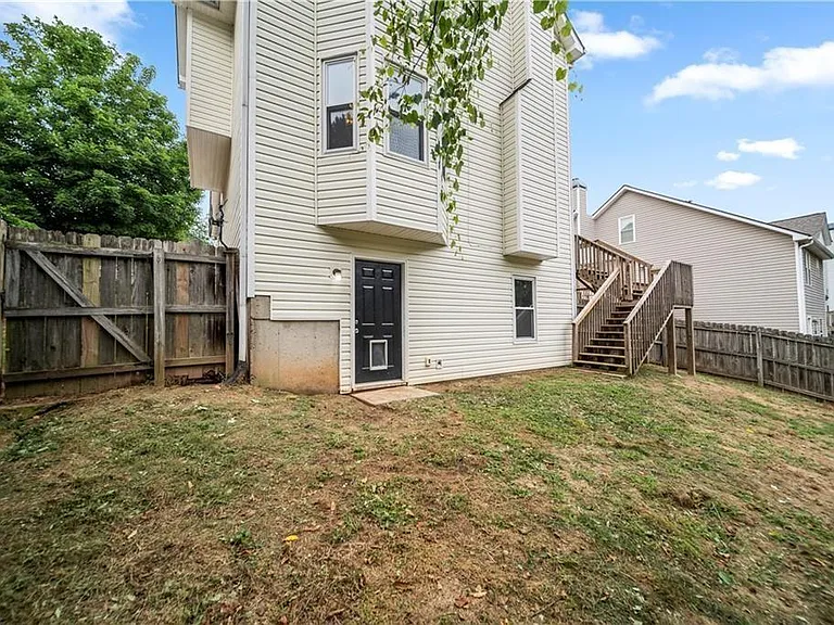 156 Stoneforest Dr — Photo 19