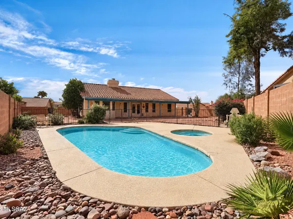 4530 W Lord Redman Loop, Tucson, AZ 85741
