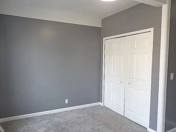 5th image of 7501 Elton Ave