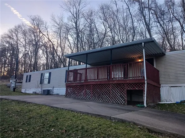 19 Grant Ln, Burgettstown, PA 15021
