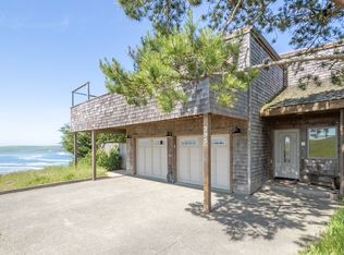 395 Oceana Dr, Dillon Beach, CA 94929