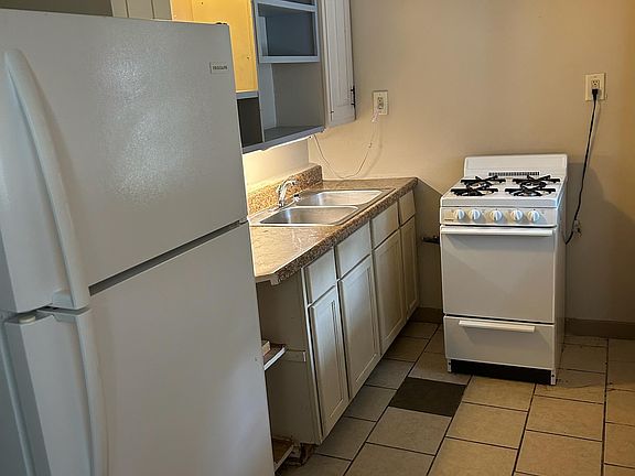 4th image of 7712 Cohn St APT F