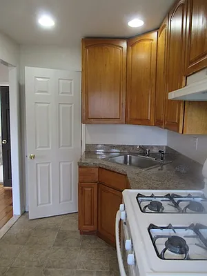 Rented by H.P. Greenfield Real Estate | media 38
