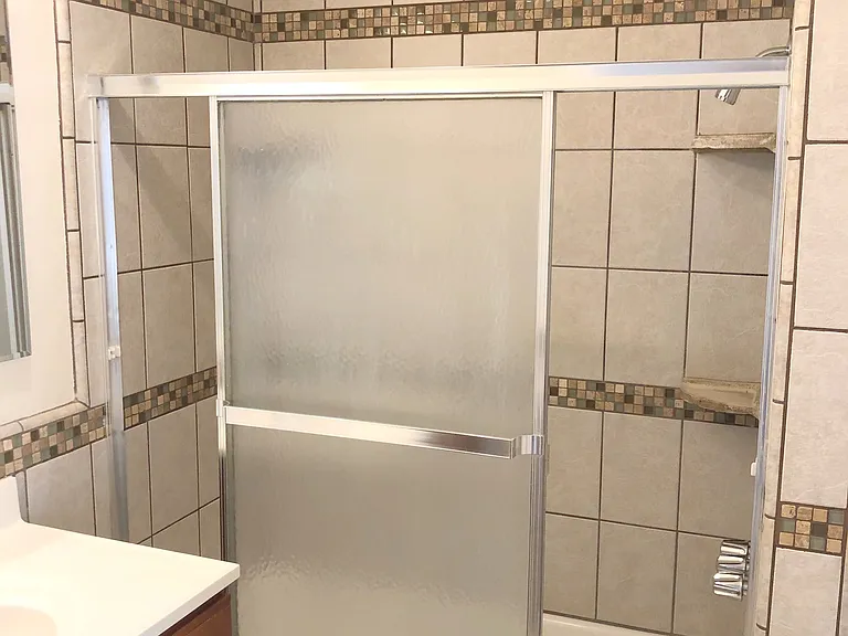 419 Avenue G — Photo 21