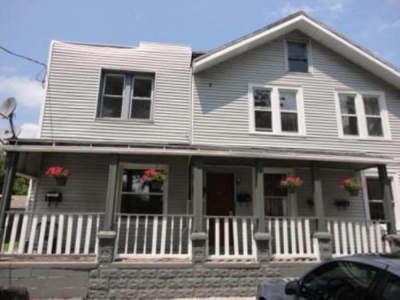 1st image of 264 W Harris Ave #1