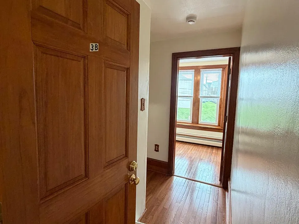 153 2nd Ave #3B