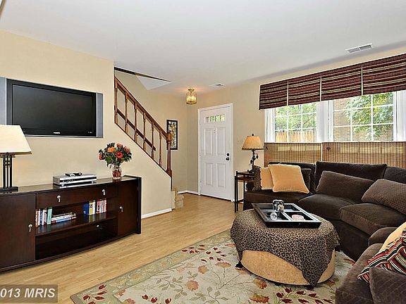 4th image of 2572-F S Arlington Mill Dr #6