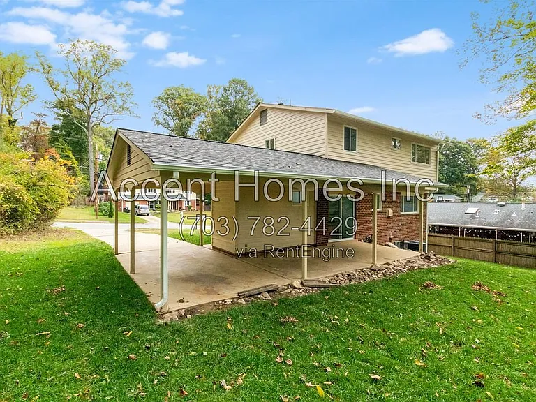 8613 Kenilworth Dr — Photo 36