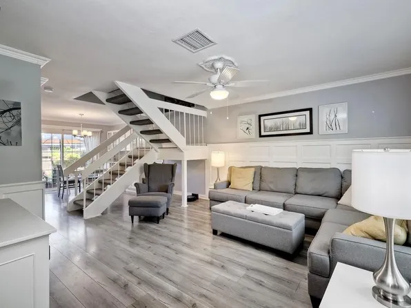 10616 N Magnolia Ave, Santee, CA 92071