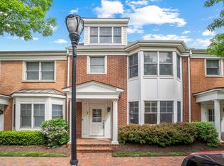 60 Independence Way #60, Jersey City, NJ 07305