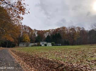 1830 Back St, Montoursville, PA 17754