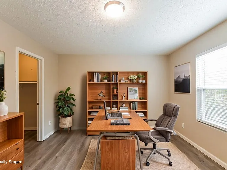 7548 Sycamore Grove Ct — Photo 16