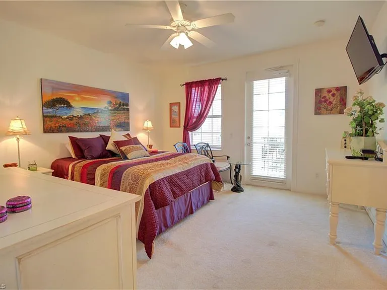 8109 Chianti Ln — Photo 14