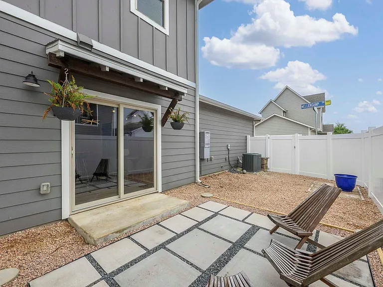 8013 Mellencamp Dr — Photo 27