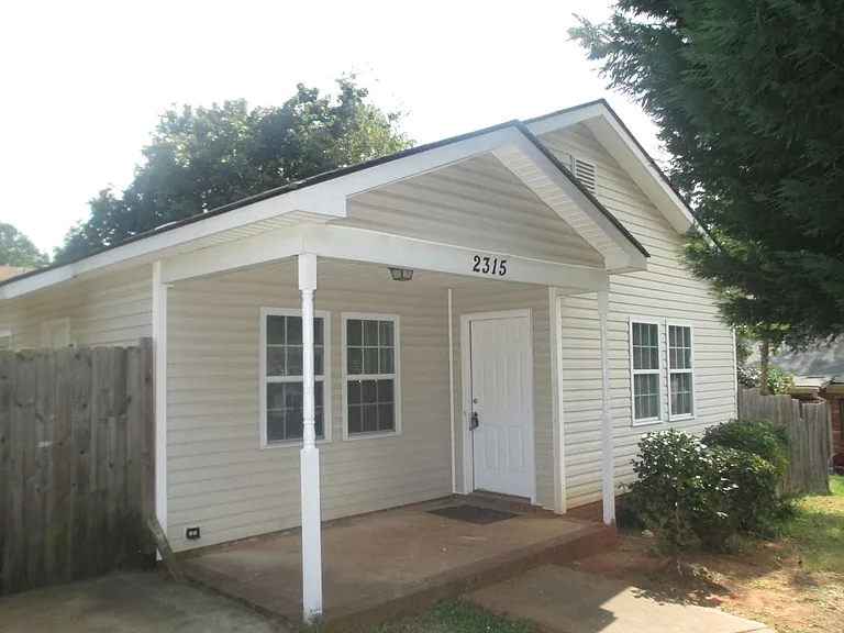 2315 Deherradora Ave — Photo 3