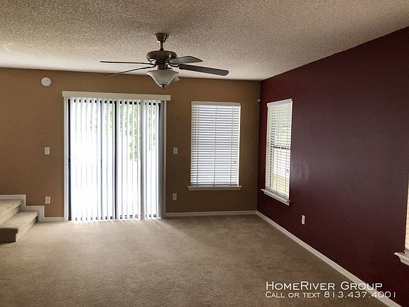 4th image of 3211 Academy Park Pl