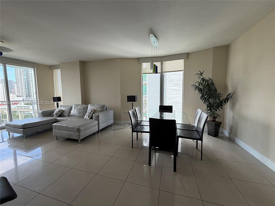 1st image of 185 SW 7th St APT 1511