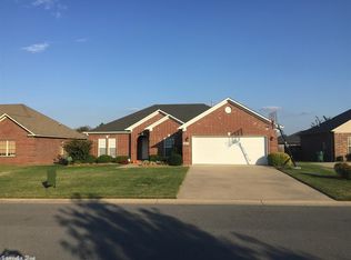 1690 Gardenia, Conway, AR 72034