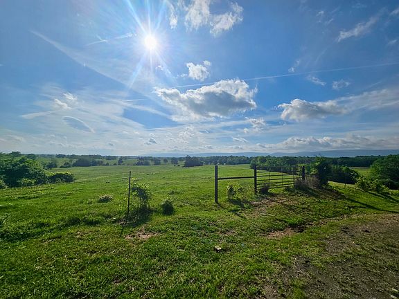 3rd image of 445475 E 1615th Rd