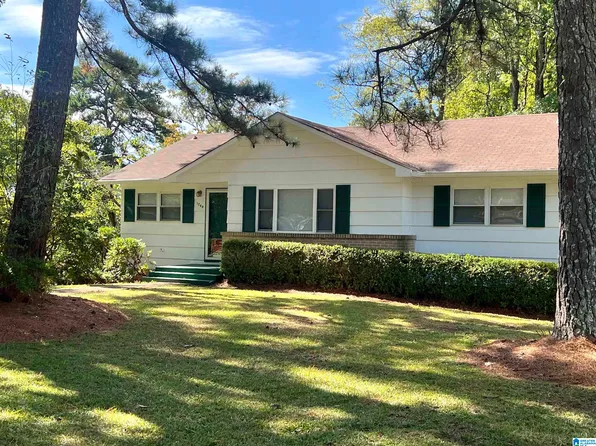 1240 Lynn Acres Dr, Birmingham, AL 35215