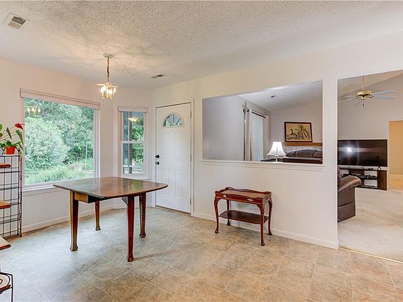 3rd image of 2416 Cherry Blossom Dr