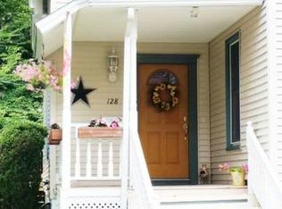 128 Woodland Ave, Gardner, MA 01440