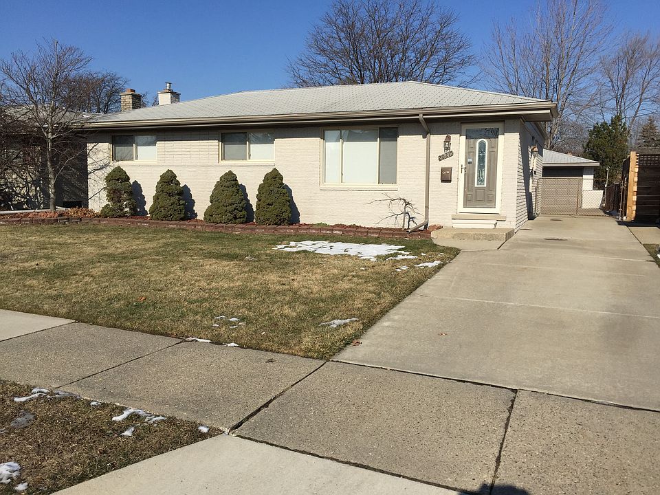 1st image of 20215 Lawndale St