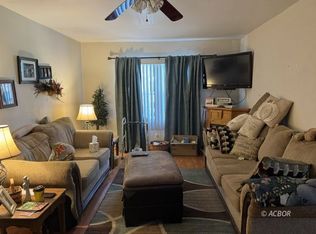 624 W D St, Wellston, OH 45692