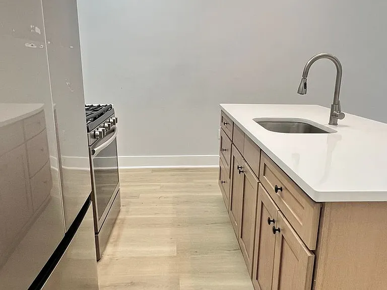 2945 Wharton St — Photo 11