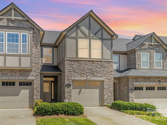 3rd image of 7325 Dulnian Way